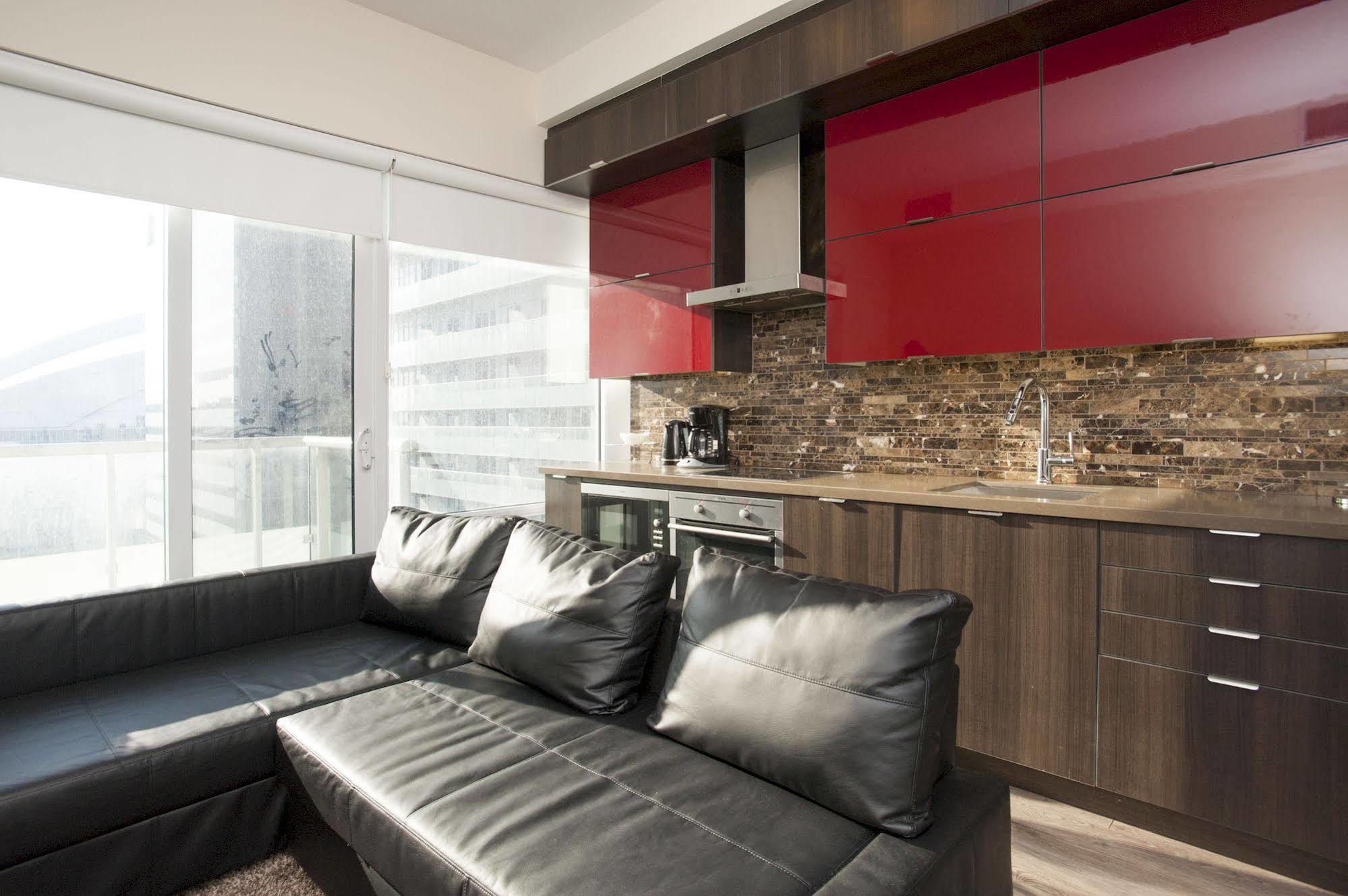 تورونتو Life Suites Loft - Cn Tower المظهر الخارجي الصورة